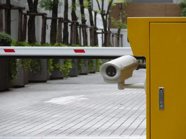 câmera OCR para estacionamentos