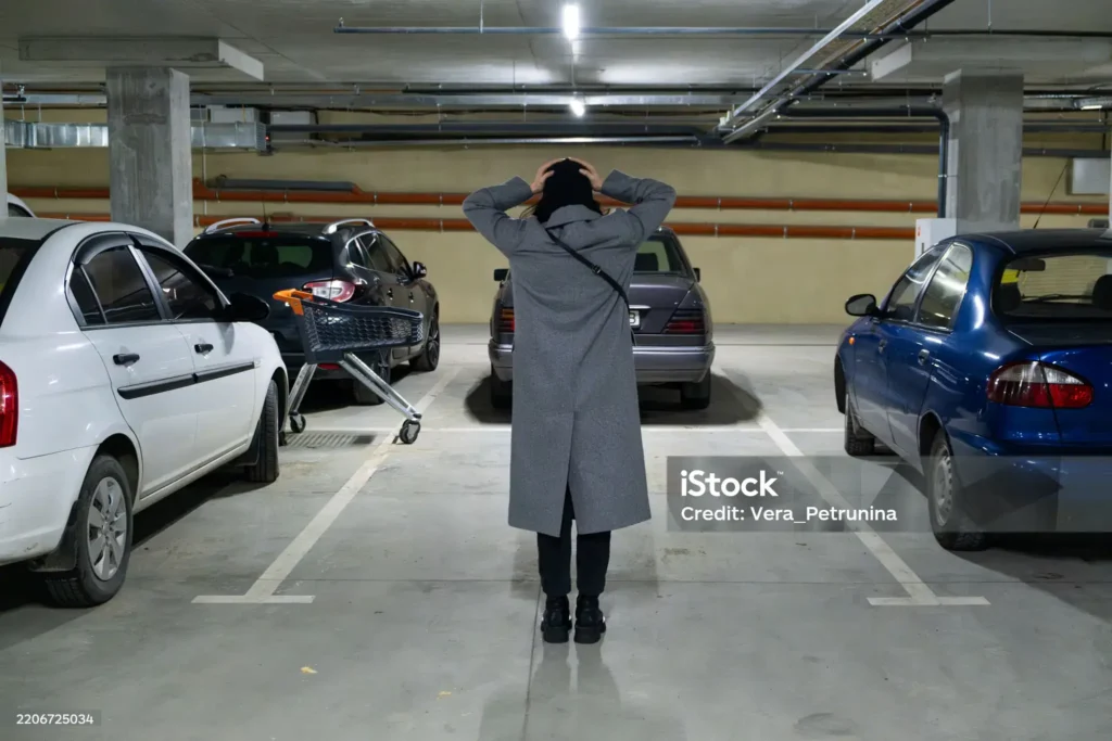 Bateram no meu carro no estacionamento: de quem é a responsabilidade? 